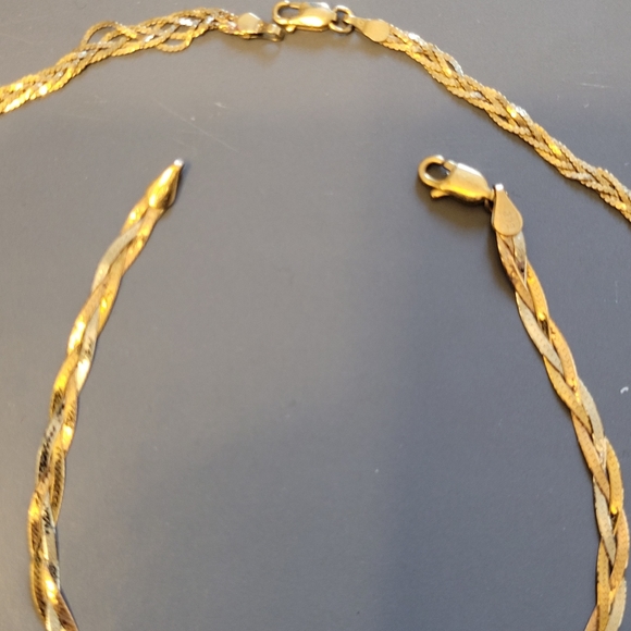 10k gold braided necklace and 9k gold bracelet - Picture 4 of 7